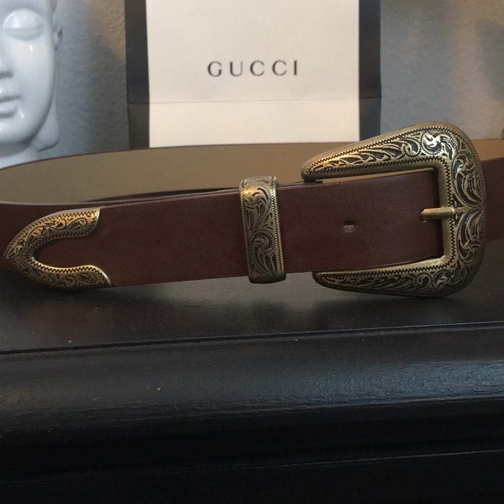 Vince Camuto genuine leather belt - Picture 2 of 6